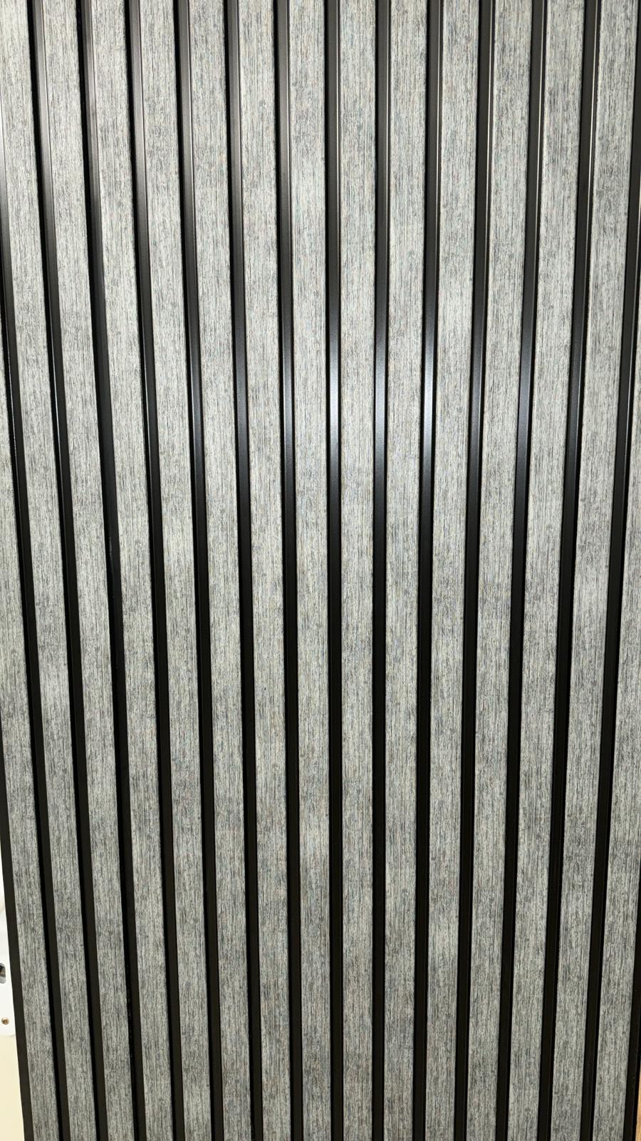 Tasseau Mural en PVC – Gris Anthracite Veiné